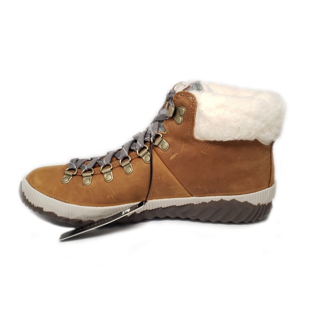 Sorel Out N About Plus Conquest Boots in Elk - Picture 3 of 7